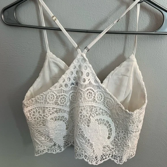 Abercrombie & Fitch White Lace crop top - Picture 7 of 7